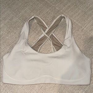 Lululemon nulu yoga bra